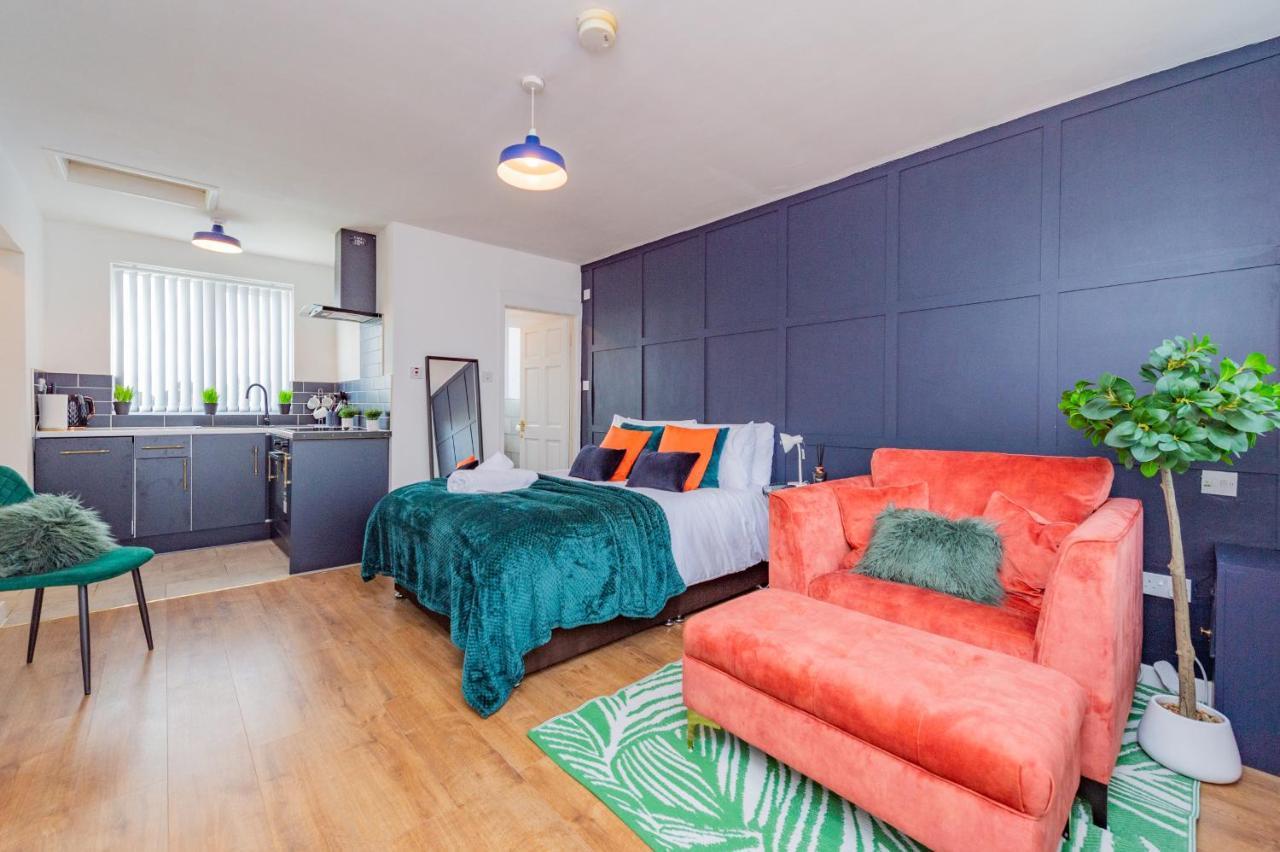 Studio Annexe By Papermill, Deeside - En-Suite, Heswall Kültér fotó