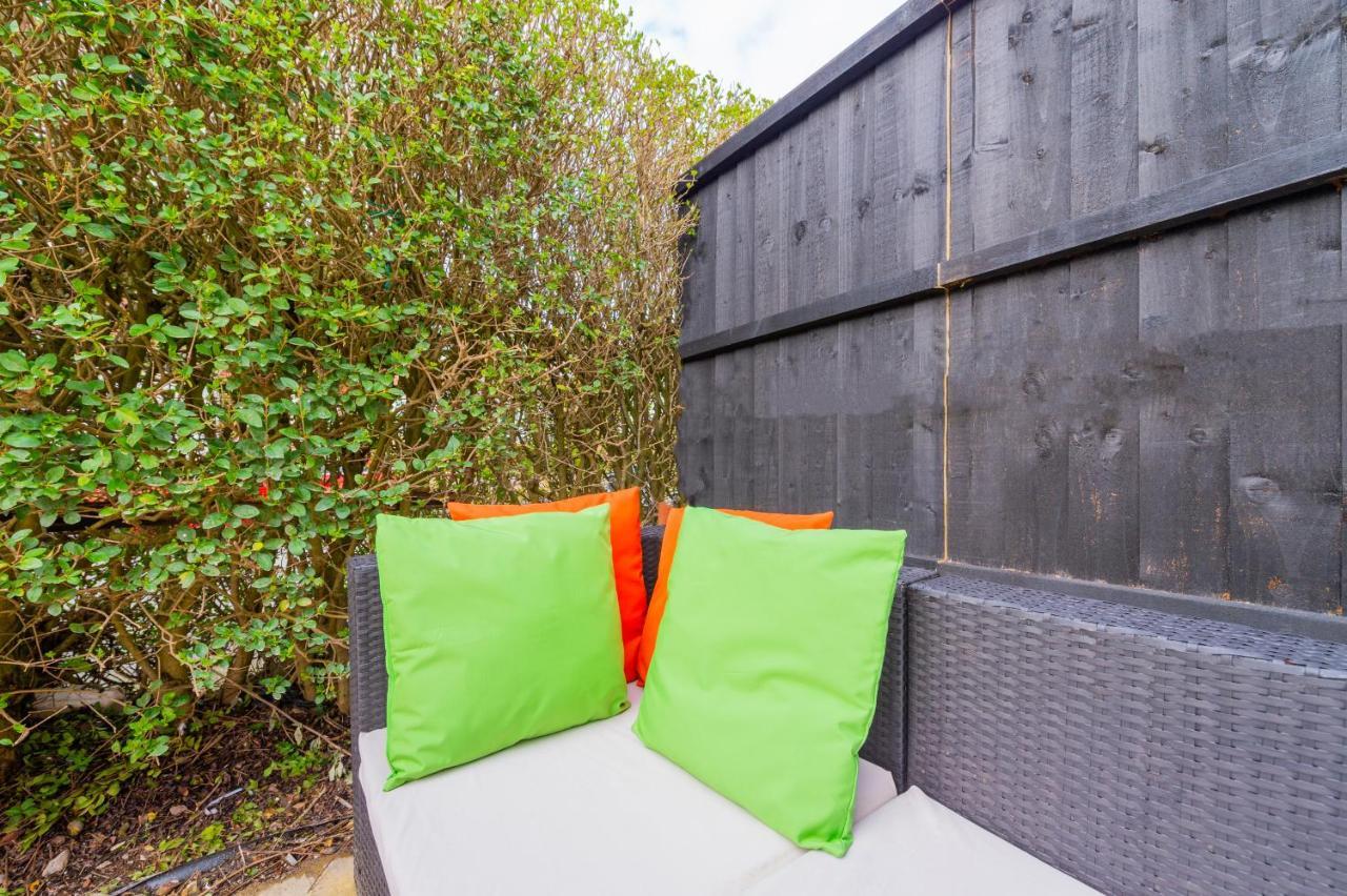 Studio Annexe By Papermill, Deeside - En-Suite, Heswall Kültér fotó
